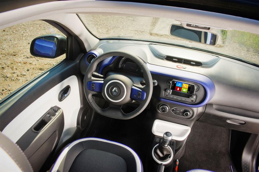  Renault Twingo Viva 2015 года  (фото 3 из 3)